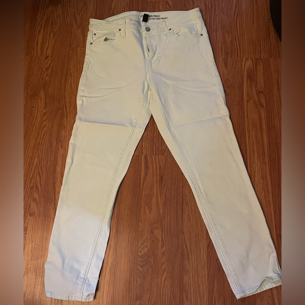 Gap Girlfriend Jeans Size 28/6 in Pastel Mint Green